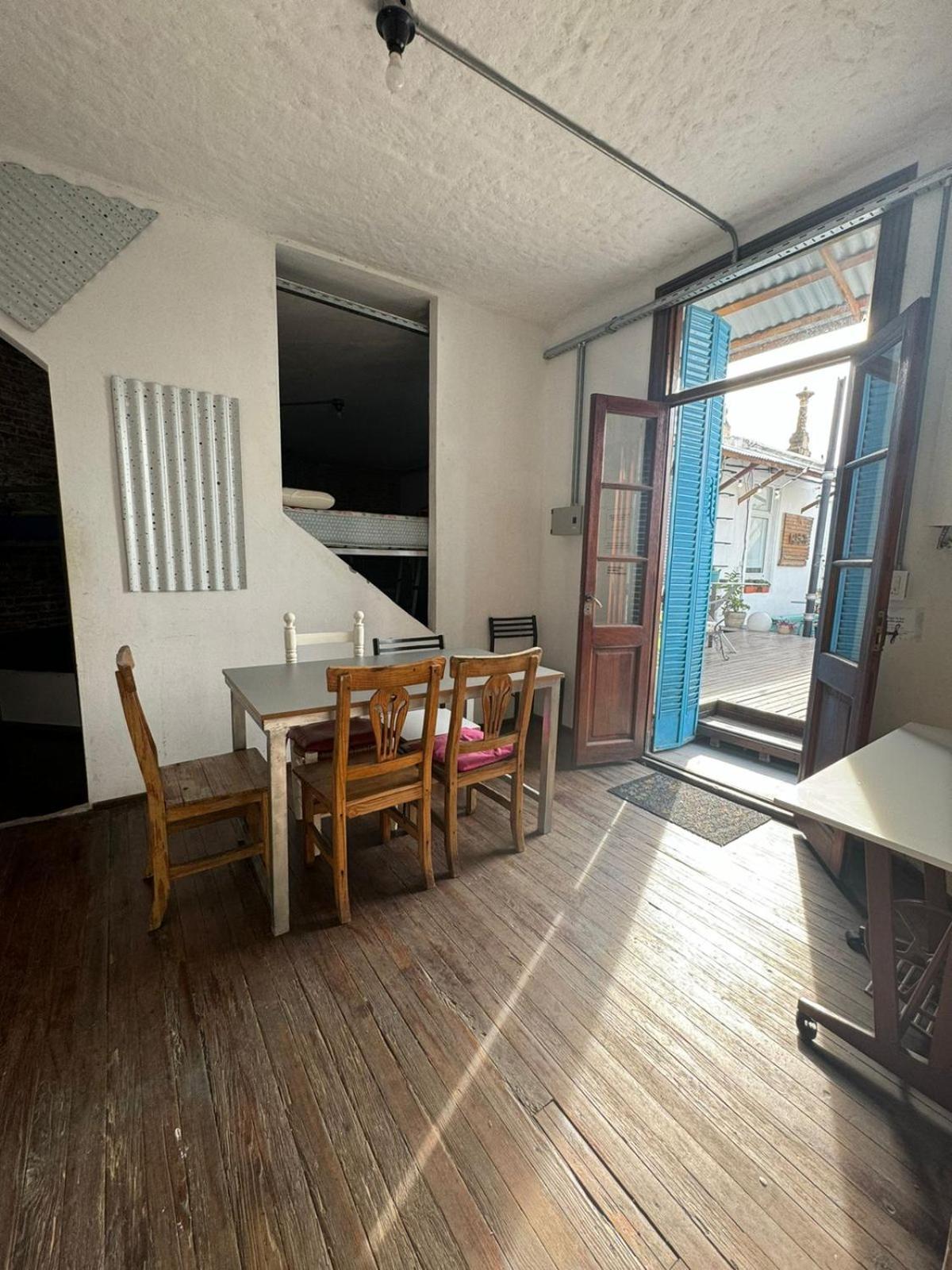 High Hostel Rosario Exteriör bild