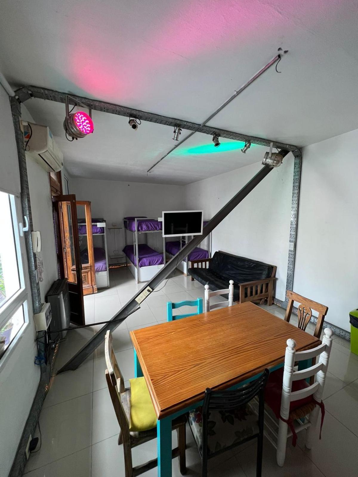 High Hostel Rosario Exteriör bild